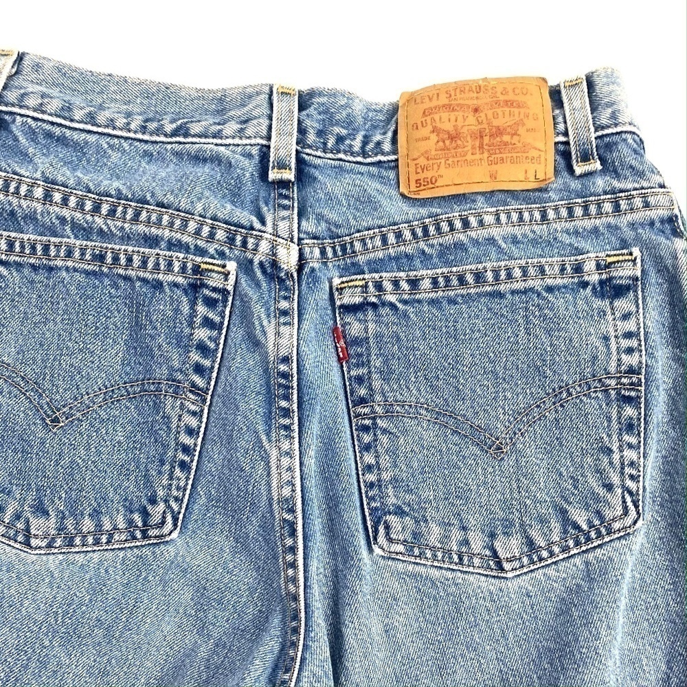 Levi's Relaxed Tapered High Waisted 550 Mom Vintage Jeans SZ 10 MIS - Picture 6 of 6